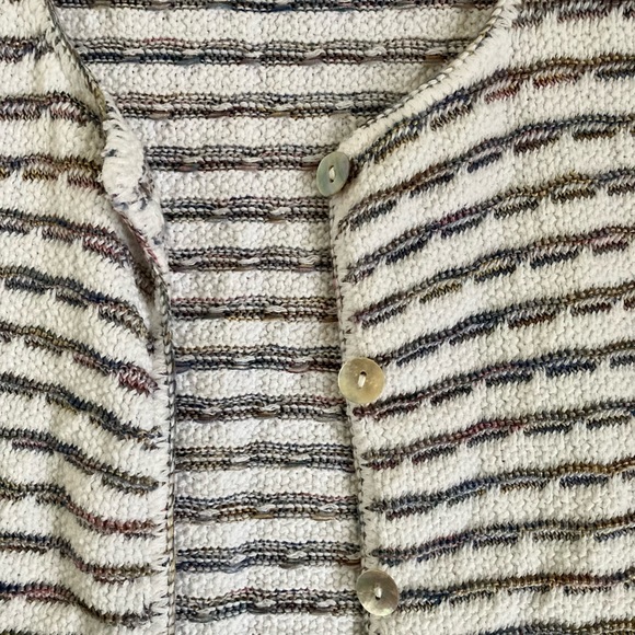 Knitty Gritty Knits Vintage Button Up T-Shirt - Picture 3 of 5